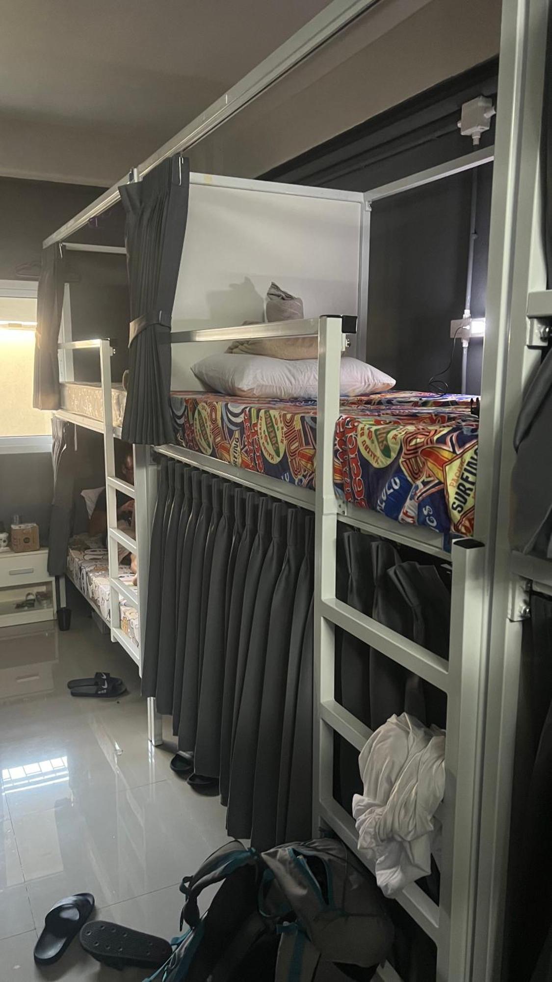 W District Hostel Bangkok Eksteriør bilde