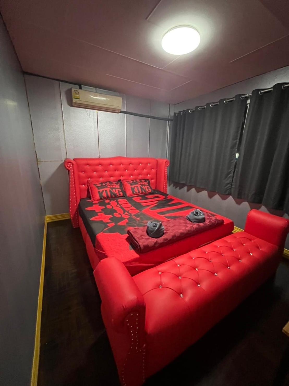 W District Hostel Bangkok Eksteriør bilde